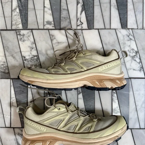 Salomon XT-6 Expanse Sneakers Women's Beige and Mint color women’s 9.5 - Picture 2 of 6